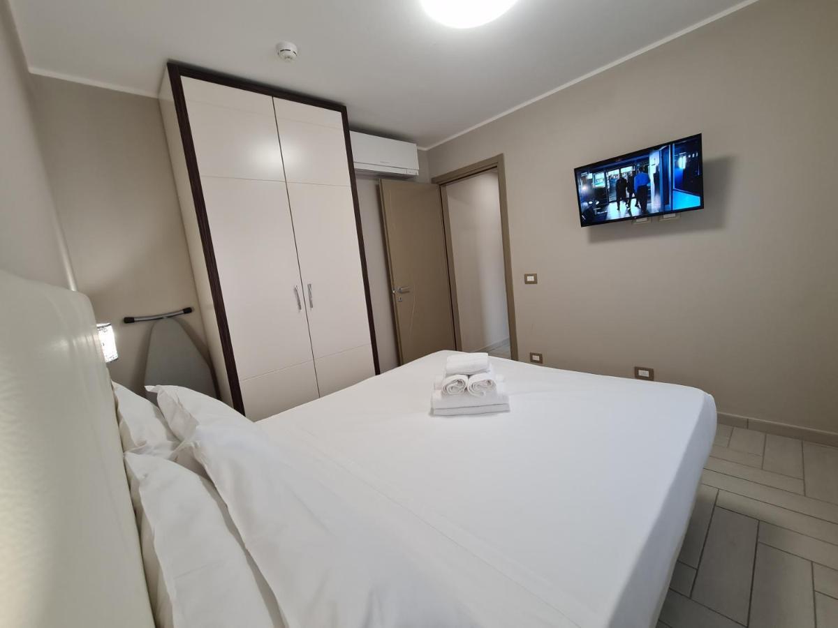 Nero D'Avorio Apartments Римини Экстерьер фото