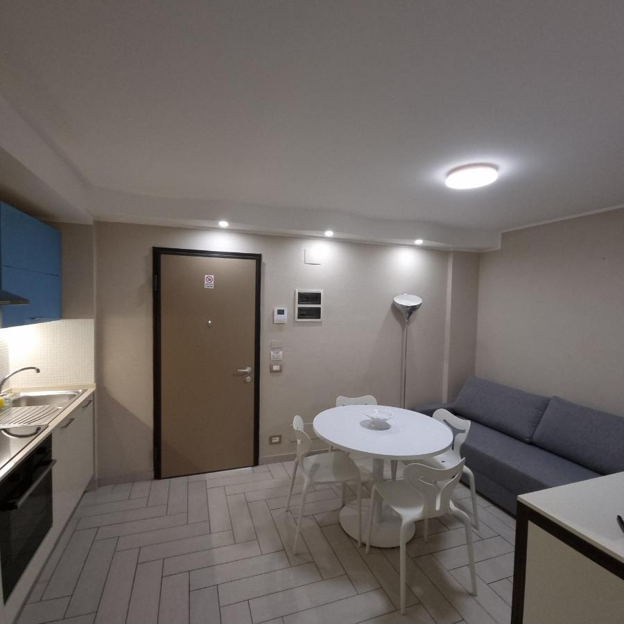 Nero D'Avorio Apartments Римини Экстерьер фото